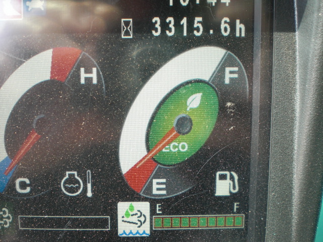 SK200-10 80215 24.JPG